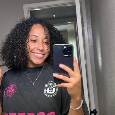SUMMER's profile picture