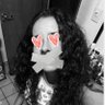 laura profil fotoğrafı