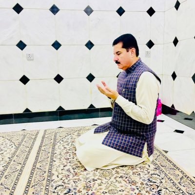 fkkundi's profile picture
