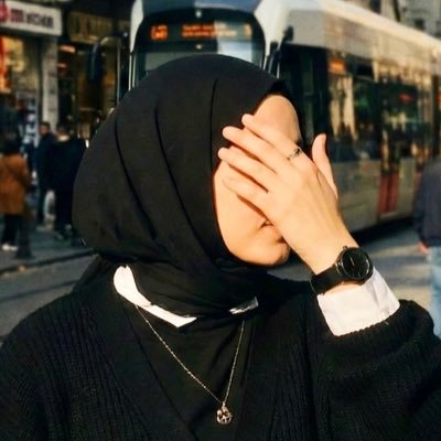 Melike*'s profile picture