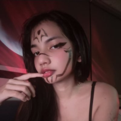 Lin Van Elsen ⊹ ࣪ ˖ Draculin's profile picture