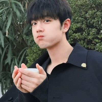 zhansverse's profile picture