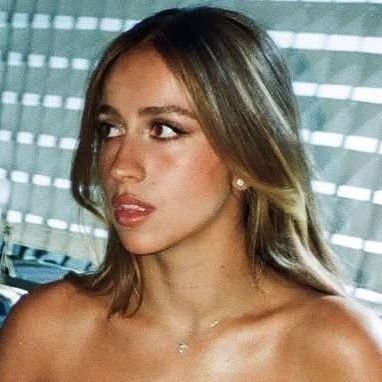 ana's profile picture