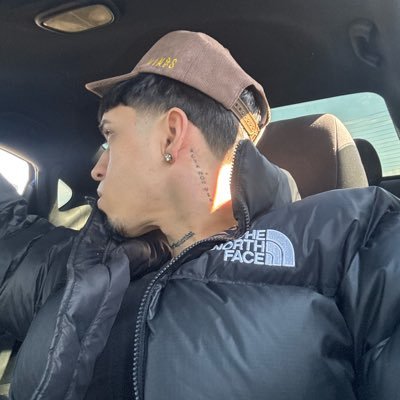 yzmbo's profile picture