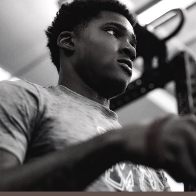 Stonka Burnside ✞'s profile picture