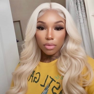 CubanDimeDoll💎💅🏼🩷✨'s profile picture