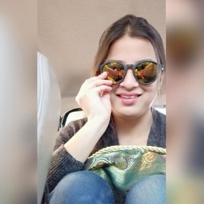 Smriti Dwivedi's profile picture