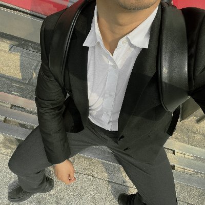 wang06052530601's profile picture