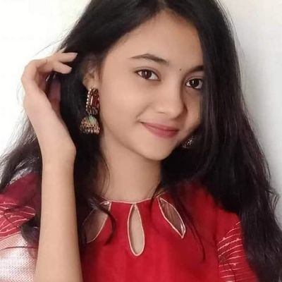 simple ladki's profile picture