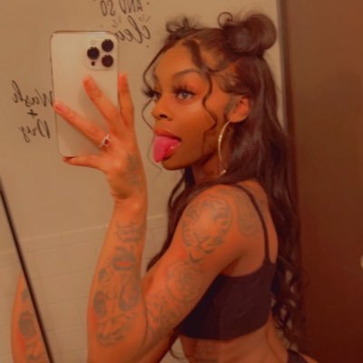 mira💋's profile picture