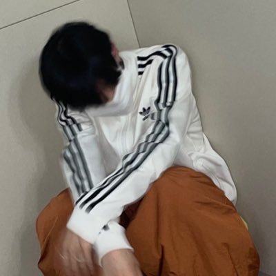 언's profile picture