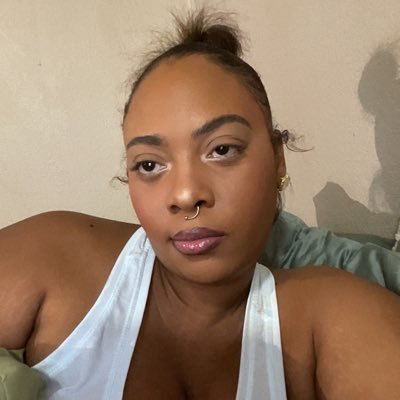 TeaghanIris's profile picture