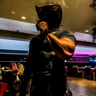 🥇D A R K ✨'s profile picture