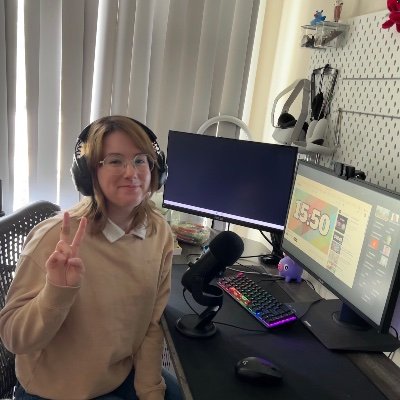 emzraline's profile picture
