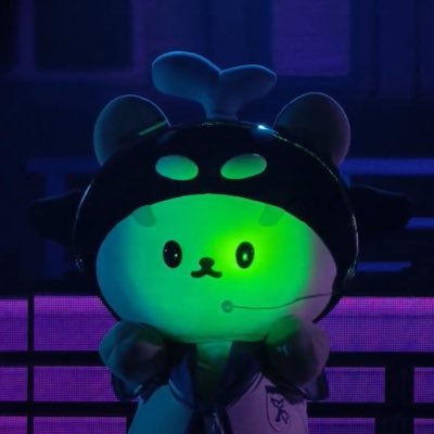 uni ✨️🦈🐒's profile picture