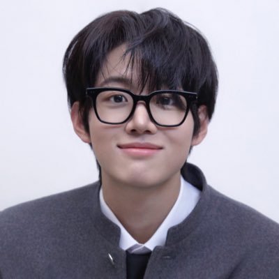 IZZY | JANG YONGHOON MANAGER's profile picture