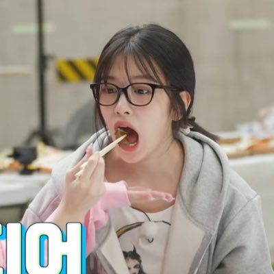 an yujin a day keeps the doctor away's profile picture