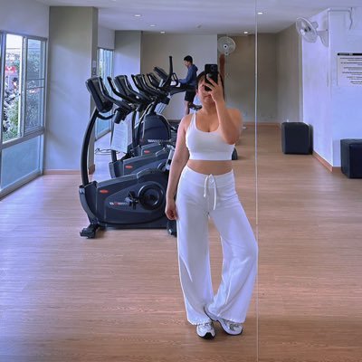 happy nutty's profile picture
