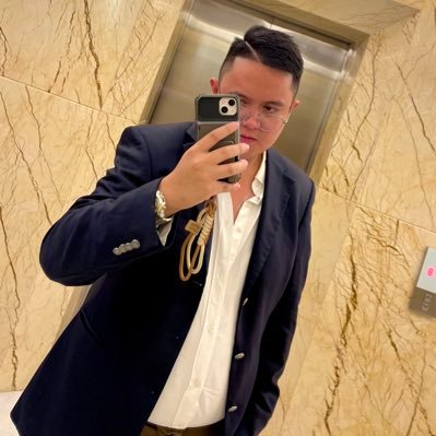 JMR✈️'s profile picture