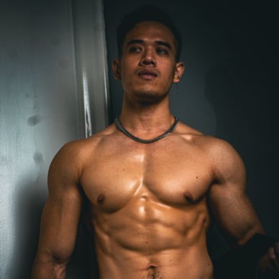 erosterique's profile picture