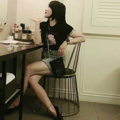 บีบี id: jisu2536's profile picture