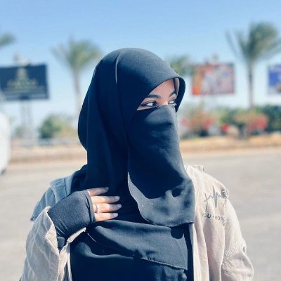 Sadia's profile picture
