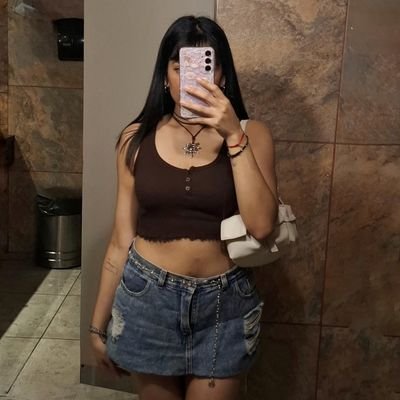 camila's profile picture