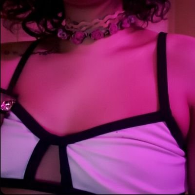slutlust99's profile picture