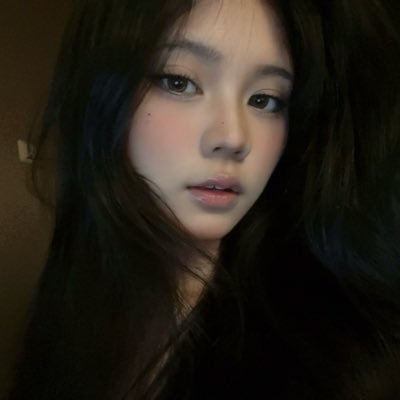 d's profile picture