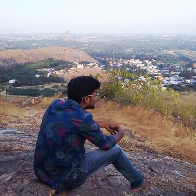 ᵏᵃʳᵘᵖᵖᵘ Ɐ W ꓨ I N Ǝ's profile picture