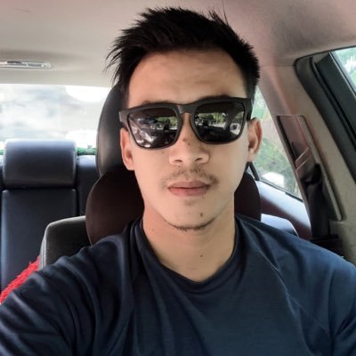 kshinigii's profile picture