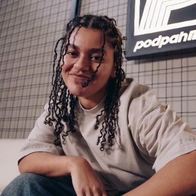 julia reis's profile picture