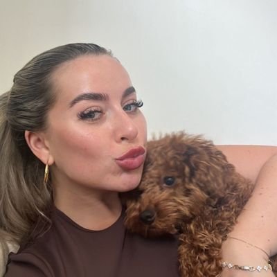 Goddess Meg 🐬💕's profile picture