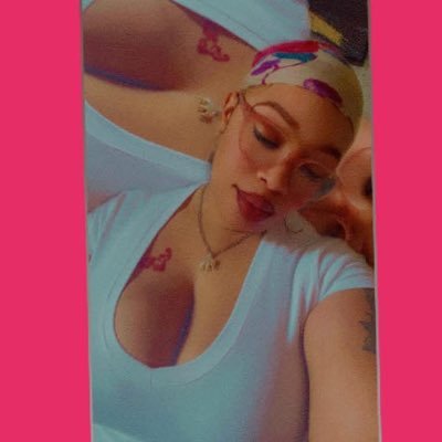 kikitheepeach's profile picture