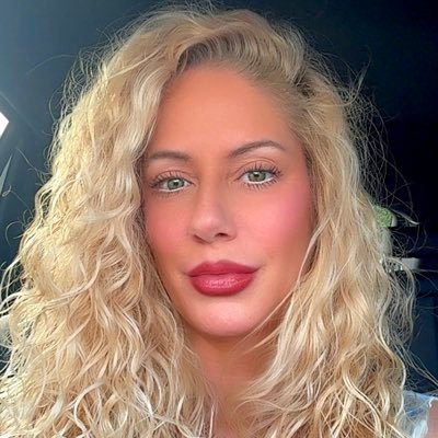Mrs B's profile picture