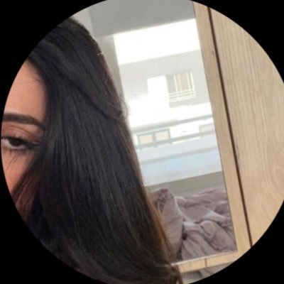 y's profile picture