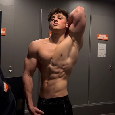 shredded's profile picture
