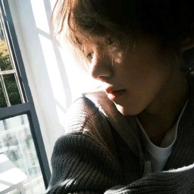 dxlee04's profile picture