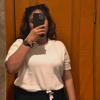 sharveenaaaa's profile picture