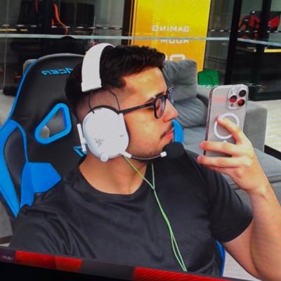 sN Fxrias's profile picture