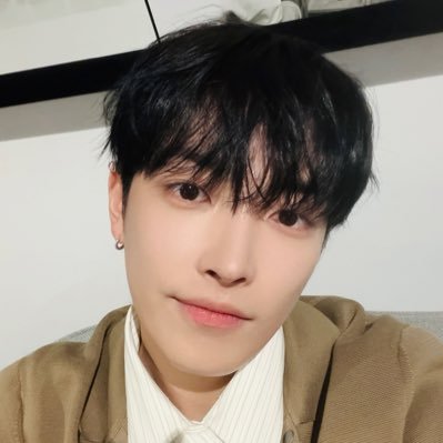 𝗺𝘆 𝗮𝘂𝗿𝗼𝗿𝗮.'s profile picture