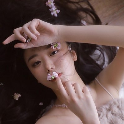 秋怡妹妹's profile picture