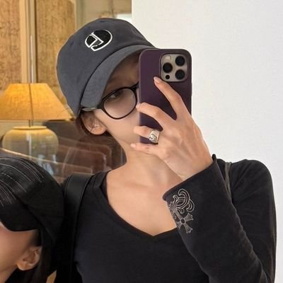 Aki's profile picture