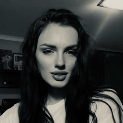 Tina's profile picture