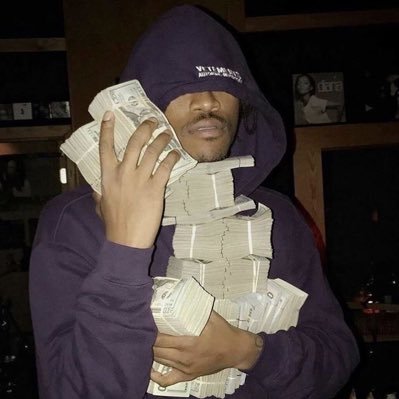 mradebear's profile picture