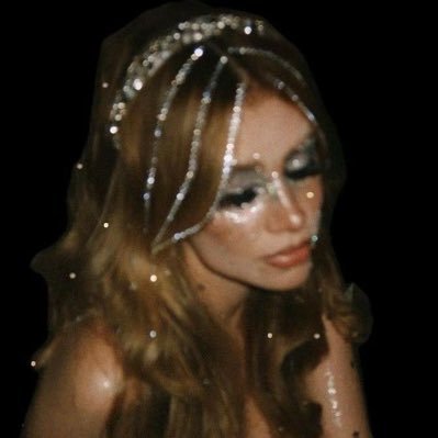 rosieririe's profile picture