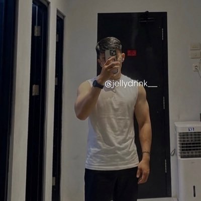 Okky's profile picture