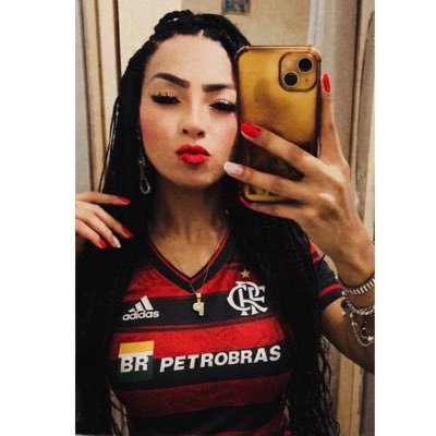 PriiPitanga's profile picture