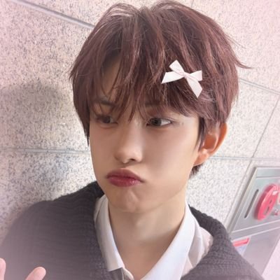 may 🌸 | KGW's profile picture