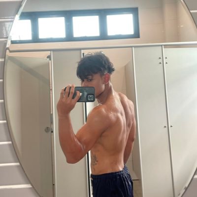 Deer's profile picture
